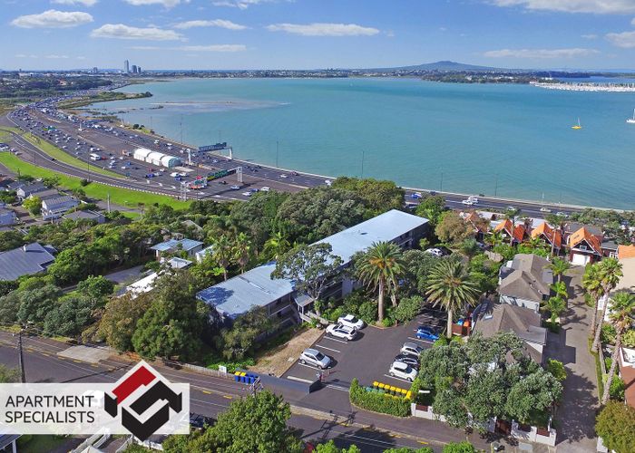  at 73 Princes Street, Northcote Point, North Shore City, Auckland