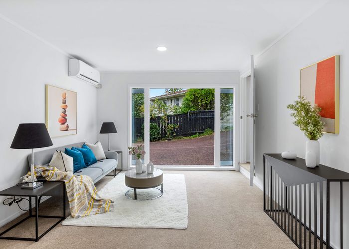  at 18b Glamorgan Drive, Torbay, North Shore City, Auckland