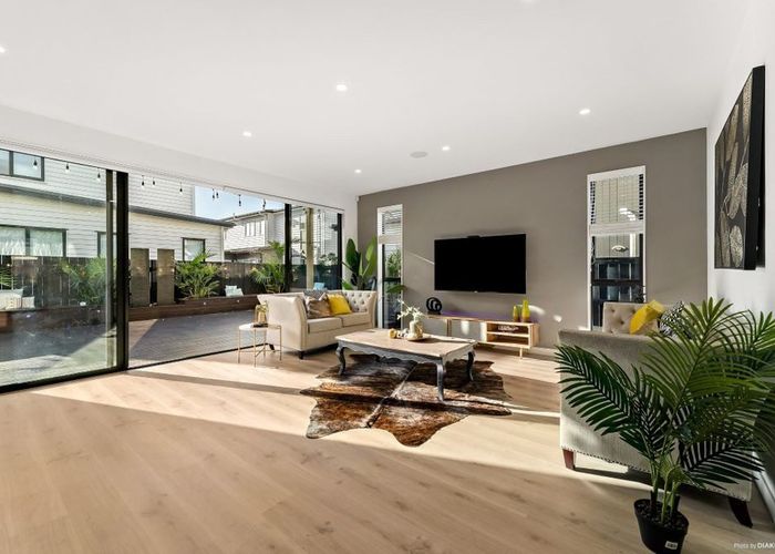  at 14 Turret Lane, Hobsonville, Waitakere City, Auckland
