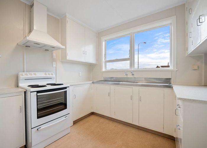  at 49 Charnwood Crescent, Bishopdale, Christchurch City, Canterbury