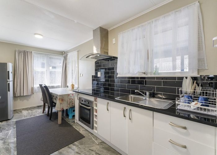  at 6 Kuranui Place, Otahuhu, Auckland City, Auckland