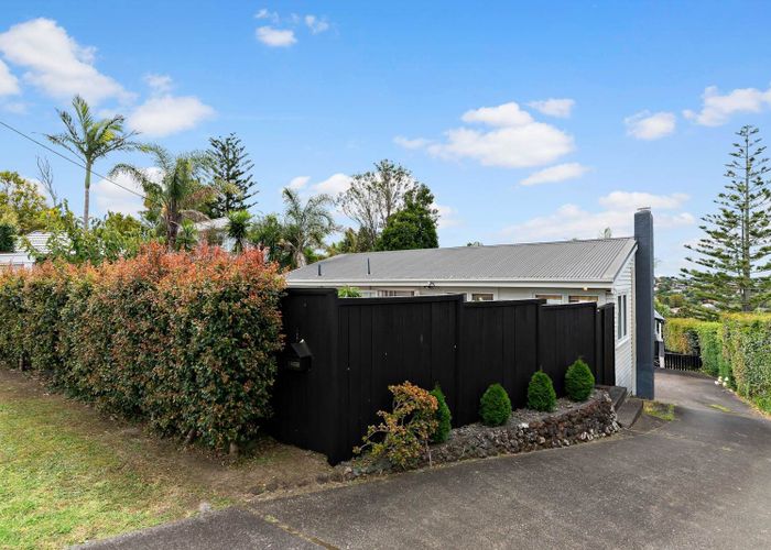  at 111 Carlisle Road, Torbay, North Shore City, Auckland