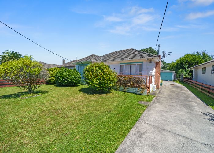  at 39 Wellington Road, Wainuiomata, Lower Hutt