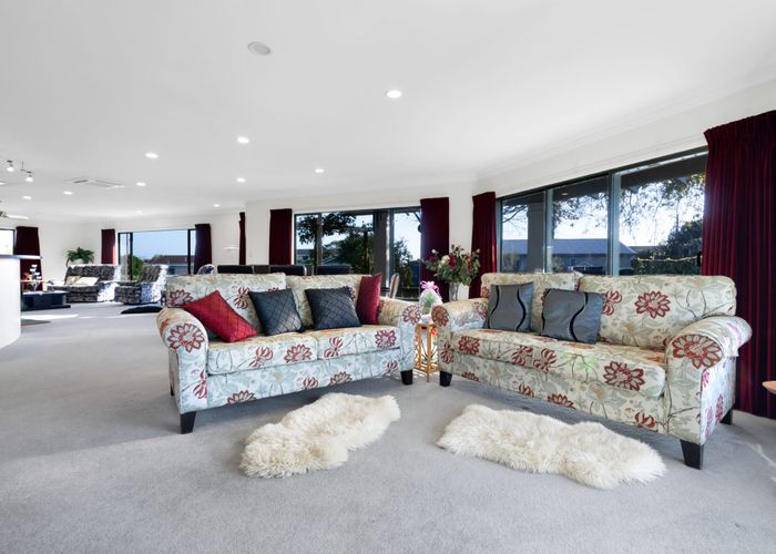  at 3 Karina Road, Merrilands, New Plymouth, Taranaki