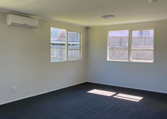  at 13 Woodstock Road, Forrest Hill, North Shore City, Auckland