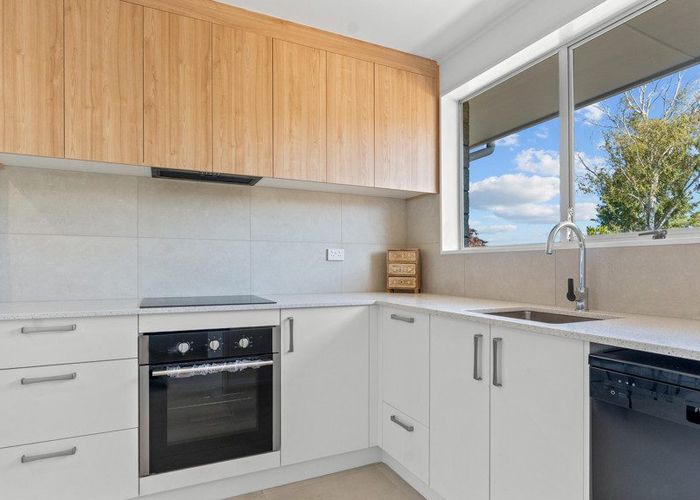  at 39a Chipping Lane, Redwood, Christchurch City, Canterbury