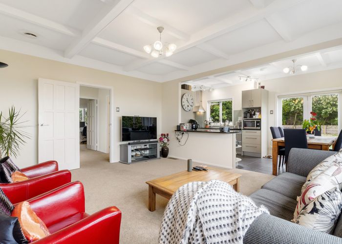  at 30 Bell Road, Remuera, Auckland