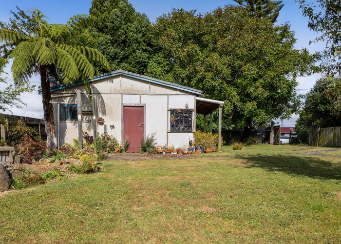 at 65 Wallscourt Place, Normanby, Hawera