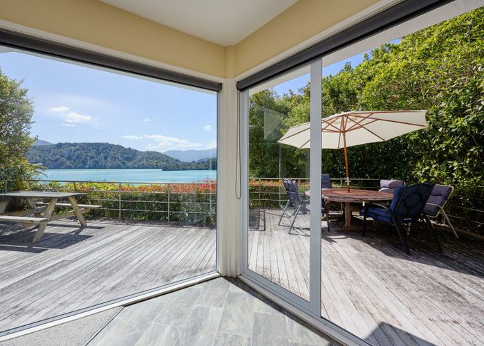  at 2799 Kenepuru Road, PORTAGE