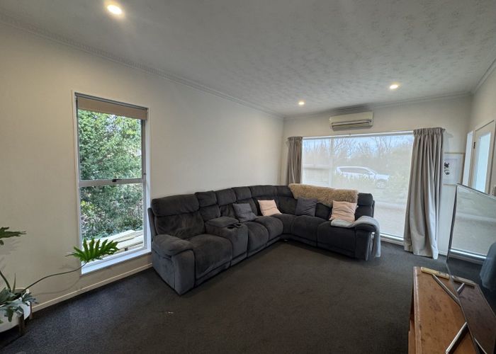  at 96 Lake Terrace Road, Burwood, Christchurch City, Canterbury