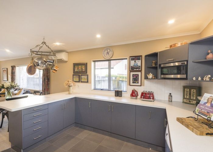  at 30 Kilkenny Place, Fitzherbert, Palmerston North