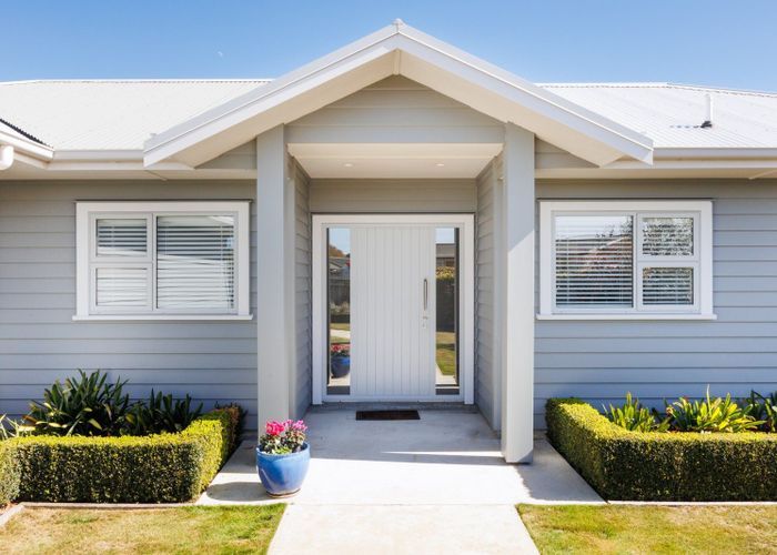  at 42 Totara Road, Awapuni, Palmerston North, Manawatu / Whanganui