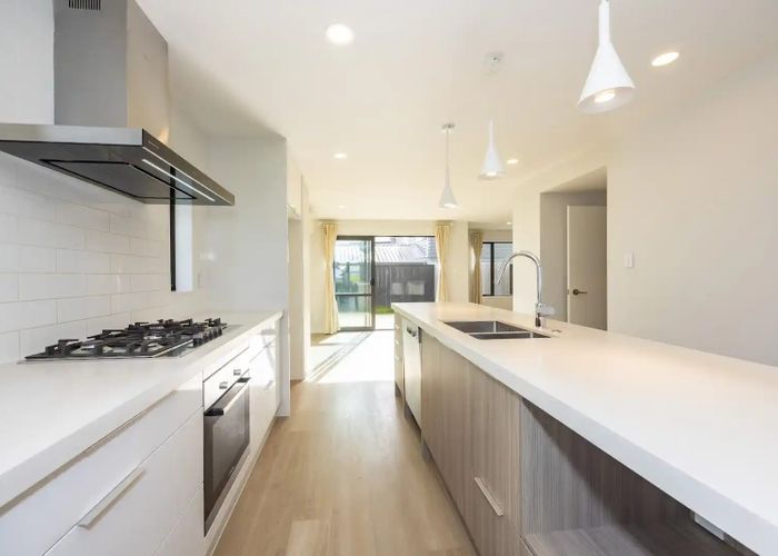  at 6 Henry Lloyd Place, Millwater, Rodney, Auckland