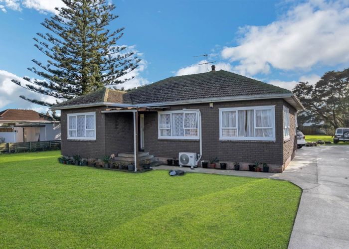  at 11 Allen Avenue, Papatoetoe, Manukau City, Auckland