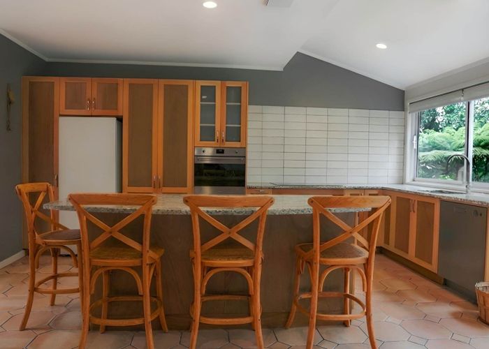  at 571 South Titirangi Road, Titirangi, Waitakere City, Auckland