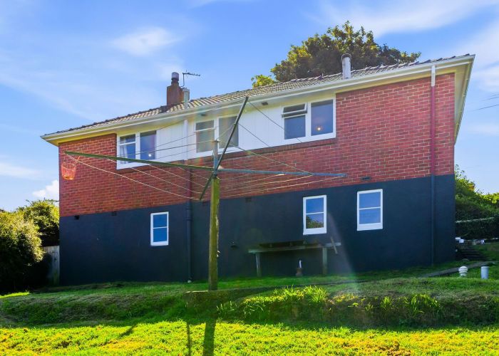  at 74  Columba Avenue, Calton Hill, Dunedin, Otago