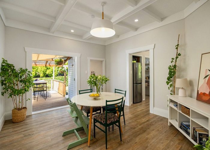  at 7 Thomas Avenue, Mount Albert, Auckland City, Auckland