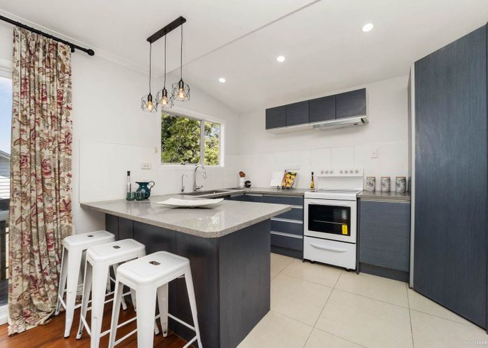  at 7B Seymour Road, Sunnyvale, Waitakere City, Auckland