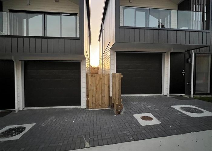  at 6C Hyde Street, Manurewa East, Manukau City, Auckland