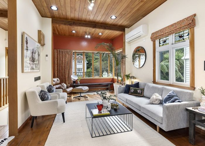  at 3 Glen Road, Kelburn, Wellington