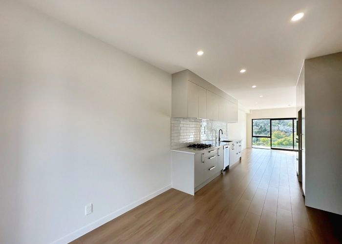  at 4/28 Ludlow Terrace, Totara Vale, North Shore City, Auckland