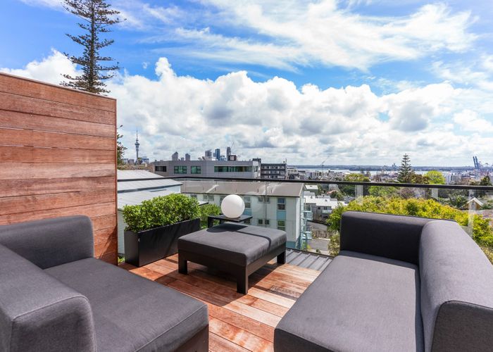  at 4/10 St Georges Bay Road, Parnell, Auckland City, Auckland