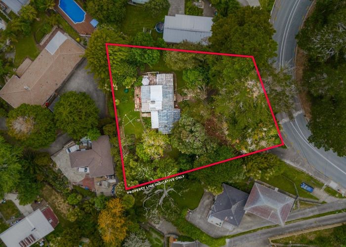  at 26 Woodlands Crescent, Browns Bay, North Shore City, Auckland