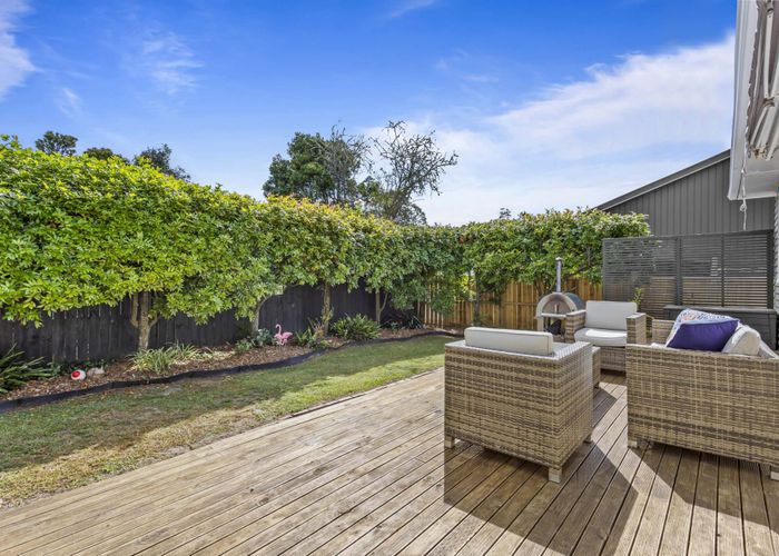  at 60 Woodside Road, Massey, Auckland