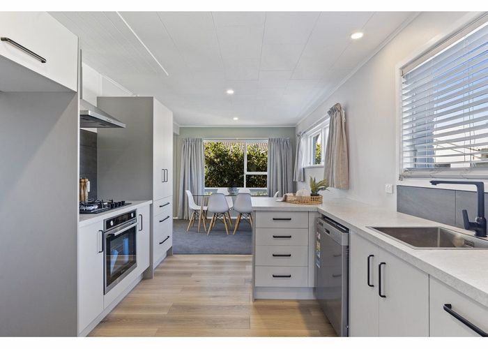  at 3 Tralee Place, Bishopdale, Christchurch