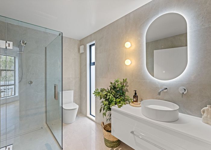  at 1/11 Carlton Mill Road, Merivale, Christchurch City, Canterbury