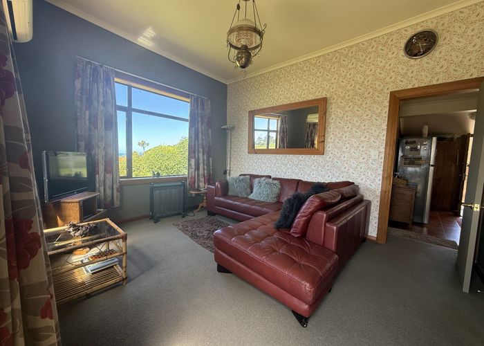  at 210 Jacks Bay Road, Hinahina, Owaka