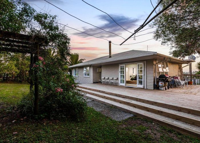  at 77 Royal Road, Massey, Auckland