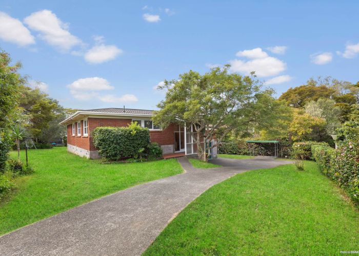  at 71 Hillcrest Avenue, Hillcrest, Auckland