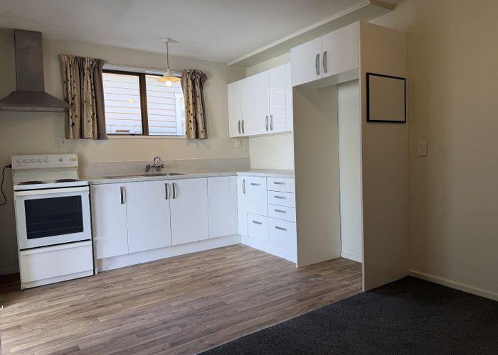  at 1/12 Dover Street , St. Albans, Christchurch City, Canterbury