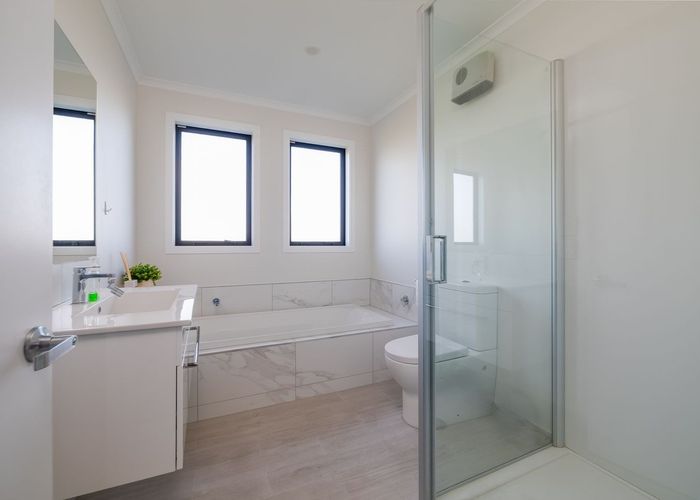  at 13 Holmes Hanover Lane, Halswell, Christchurch City, Canterbury