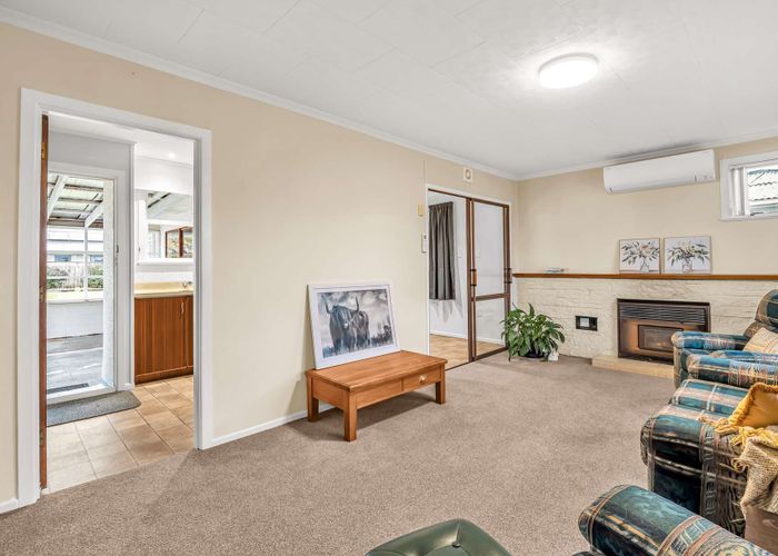  at 17 Elizabeth Street, Feilding, Feilding