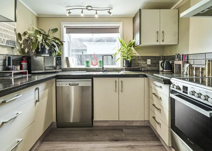  at 700 Buller Street, Akina, Hastings, Hawke's Bay