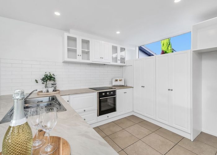  at 4/1010 Colombo Street, St. Albans, Christchurch City, Canterbury