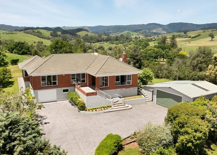  at 30 Ness Valley Road, Ness Valley, Papakura