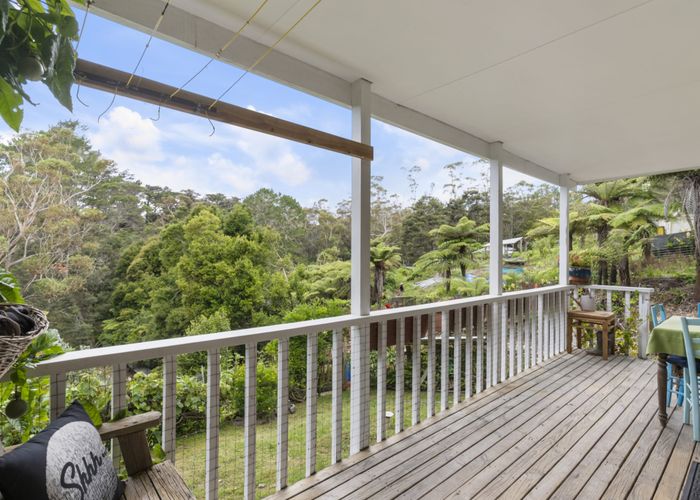  at 126 Candia Road, Henderson Valley, Waitakere City, Auckland