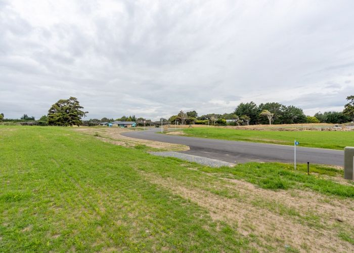  at 10 Ochail Way, Otatara
