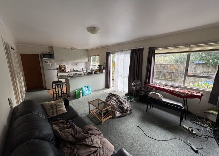  at 2/3 Edenvale Park Rd, Mount Eden, Auckland City, Auckland