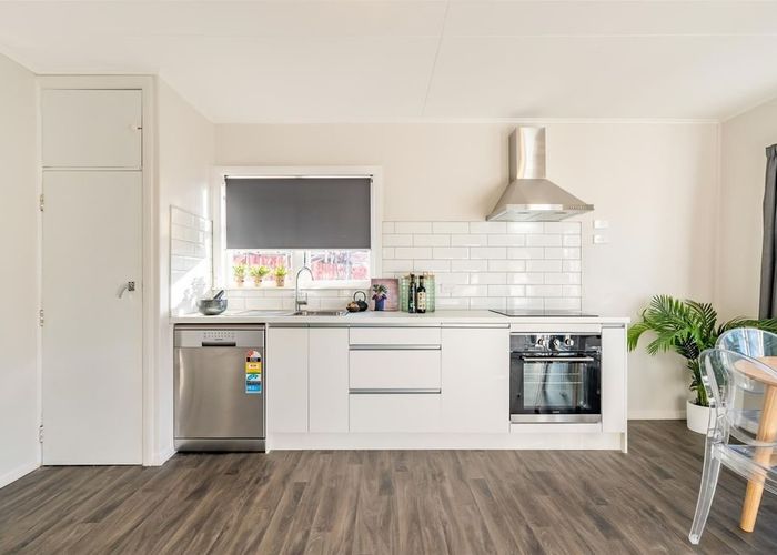  at 6 Russell Road, Wainuiomata, Lower Hutt, Wellington