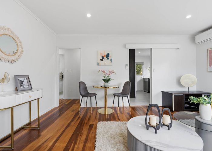  at 1/201 Forrest Hill Road, Forrest Hill, North Shore City, Auckland