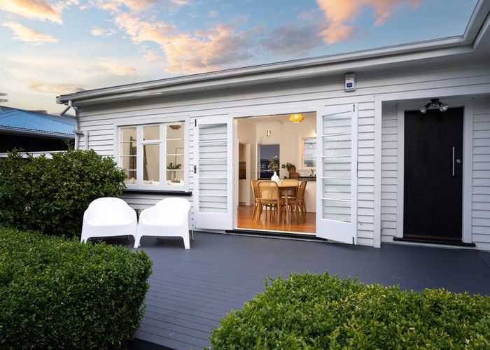  at 1/57 Wakatu Avenue, Moncks Bay, Christchurch