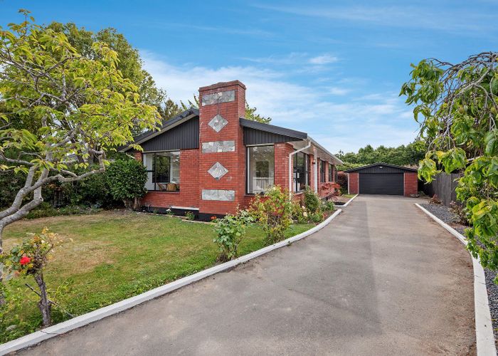  at 33 Martbern Crescent, Bishopdale, Christchurch City, Canterbury