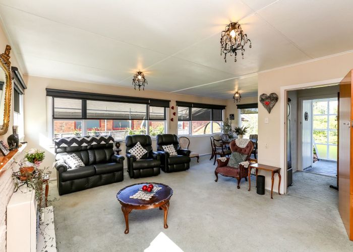  at 35 Northgate, Strandon, New Plymouth