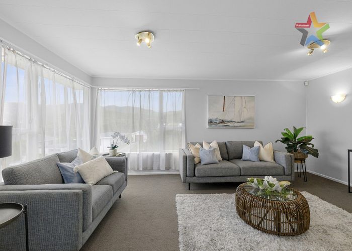  at 70 Major Drive, Kelson, Lower Hutt