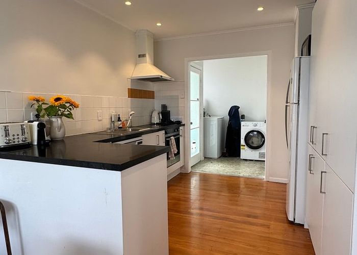  at 25 Paragon Avenue, Beach Haven, North Shore City, Auckland