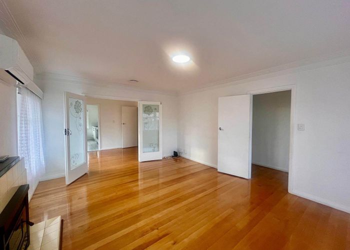  at 17 Fyfe Avenue, Papatoetoe, Manukau City, Auckland